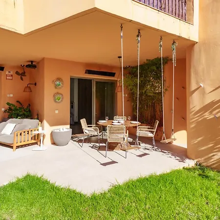 Paraiso De Bel Air By Lica Homes Apartman
